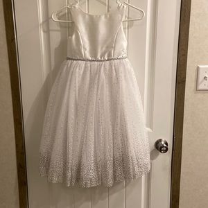 David’s Bridal Flower Girl Dress